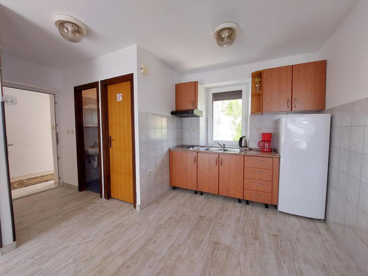 Apartments Ivan Чижичи Экстерьер фото