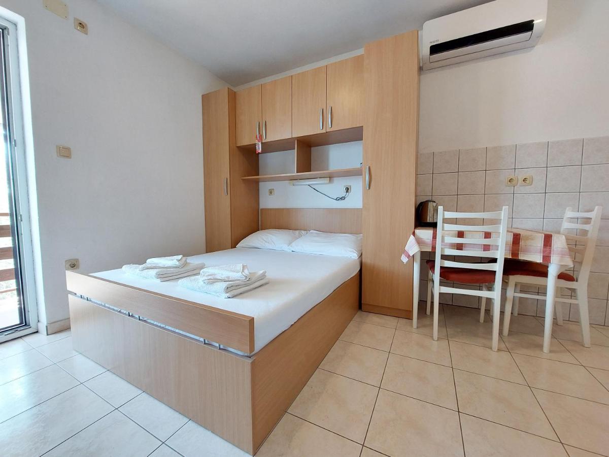 Apartments Ivan Чижичи Экстерьер фото