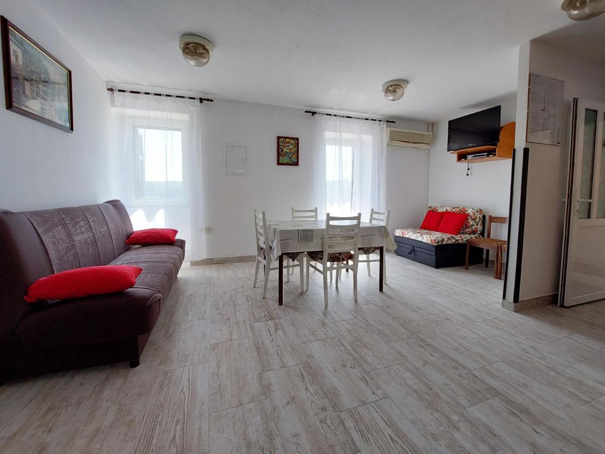 Apartments Ivan Чижичи Экстерьер фото