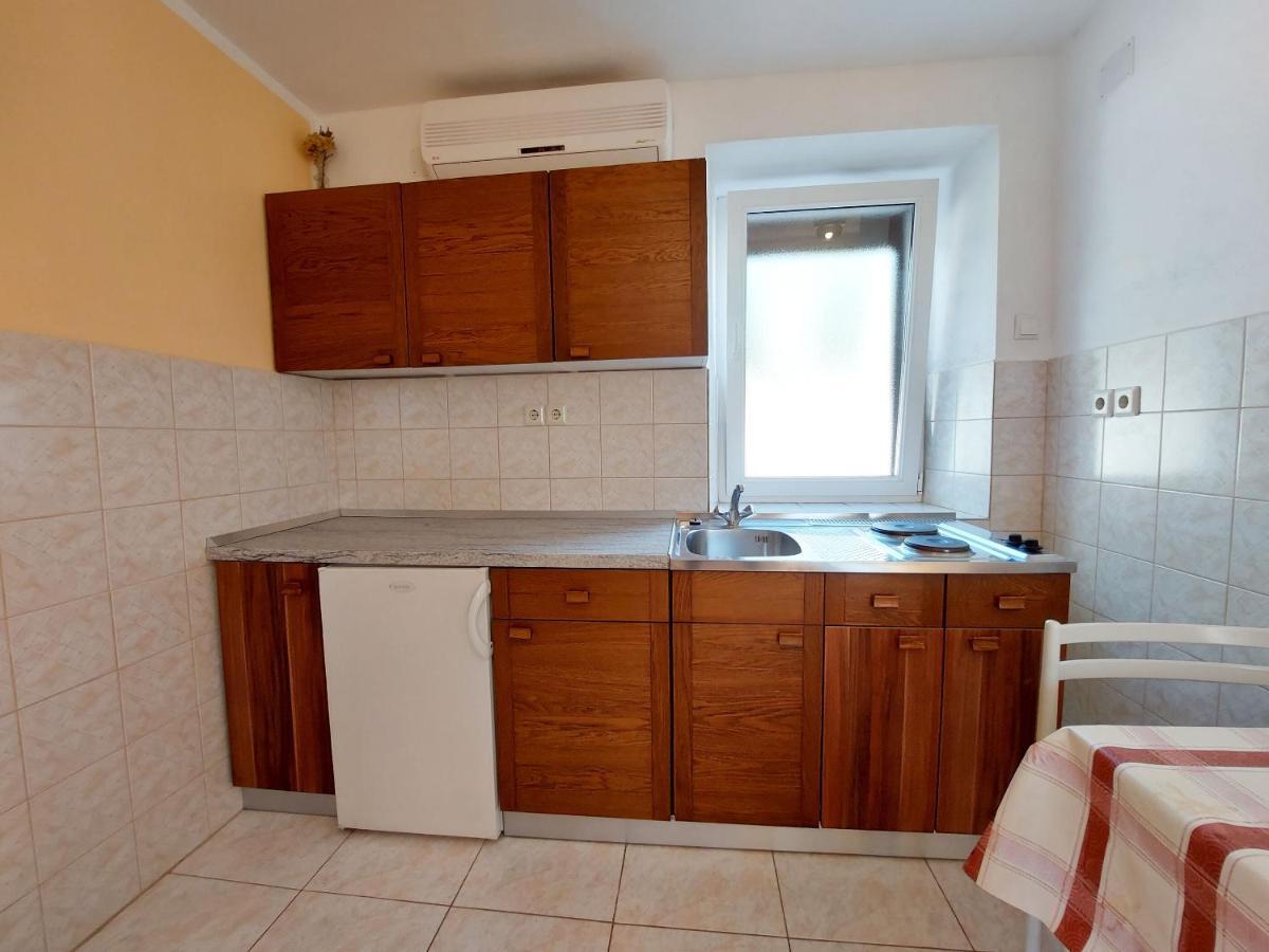 Apartments Ivan Чижичи Экстерьер фото